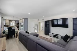836 NE 17th Terrace, Fort Lauderdale, FL 33304 - Photo 13