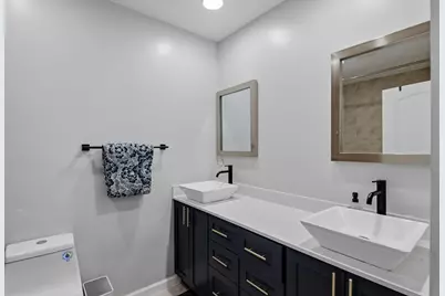 836 NE 17th Terrace, Fort Lauderdale, FL 33304 - Photo 19