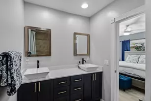 836 NE 17th Terrace, Fort Lauderdale, FL 33304 - Photo 17
