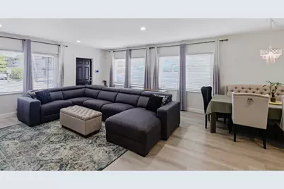 836 NE 17th Terrace, Fort Lauderdale, FL 33304 - Photo 11