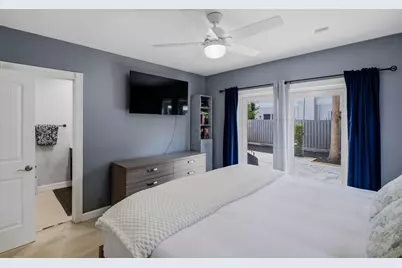 836 NE 17th Terrace, Fort Lauderdale, FL 33304 - Photo 17