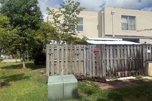 14225 Memorial Hwy 1F Hwy, Miami, FL 33161 - Photo 17