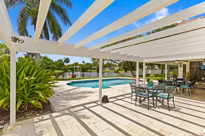 8540 N Lake Dasha Drive, Plantation, FL 33324 - Photo 5