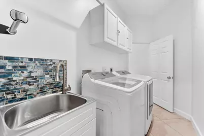 11525 NW 49th Court, Coral Springs, FL 33076 - Photo 37