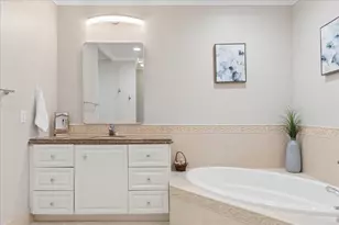 19 W Harbour Isle Dr Dr W, Fort Pierce, FL 34949 - Photo 27