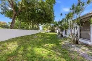 6670 Canary Palm Cir, Boca Raton, FL 33433 - Photo 45