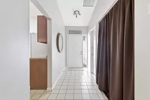 6670 Canary Palm Cir, Boca Raton, FL 33433 - Photo 3