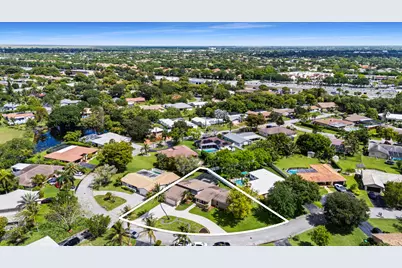 10751 NW 43rd Court, Coral Springs, FL 33065 - Photo 35
