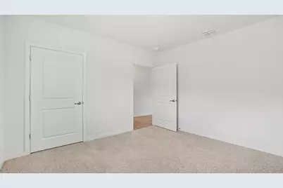 9597 Venetian Square, Vero Beach, FL 32966 - Photo 15