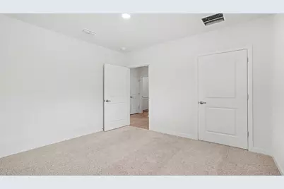 9597 Venetian Square, Vero Beach, FL 32966 - Photo 13