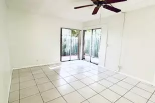 1876 Fairview Villas Dr, West Palm Beach, FL 33406 - Photo 5