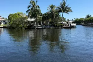 2108 NE 22nd St, Wilton Manors, FL 33305 - Photo 1