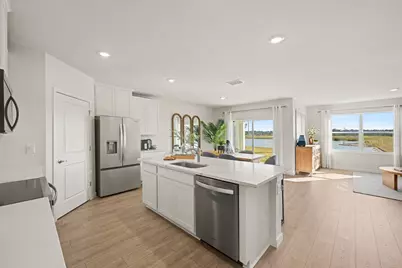 9069 Venetian Square, Vero Beach, FL 32966 - Photo 7