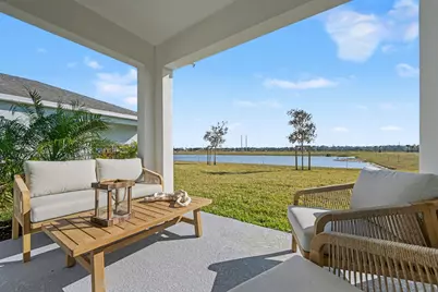 9069 Venetian Square, Vero Beach, FL 32966 - Photo 11