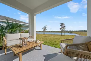 9069 Venetian Sq, Vero Beach, FL 32966 - Photo 11