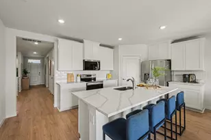 9069 Venetian Sq, Vero Beach, FL 32966 - Photo 5