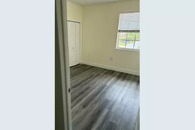 9860 NW 20th Court, Pembroke Pines, FL 33024 - Photo 11