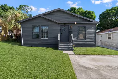 807 Grant Street, West Palm Beach, FL 33407 - Photo 1