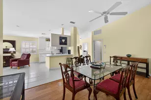 8522 SE Retreat Dr, Hobe Sound, FL 33455 - Photo 13