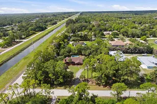 16888 Hialeah Dr W, The Acreage, FL 33470 - Photo 43