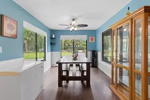 16888 Hialeah Dr W, The Acreage, FL 33470 - Photo 11