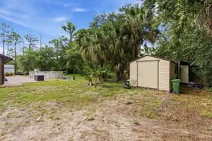 16888 Hialeah Dr W, The Acreage, FL 33470 - Photo 47