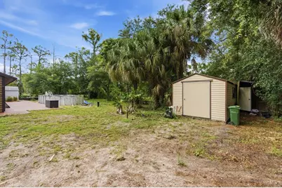 16888 Hialeah Drive W, The Acreage, FL 33470 - Photo 39