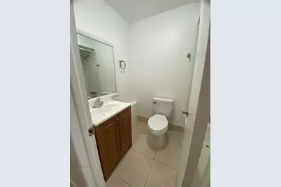 191 Wimbledon Lake Drive, Plantation, FL 33324 - Photo 5