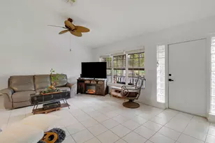 17146 79th Ct N, The Acreage, FL 33470 - Photo 5