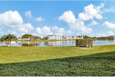 1047 Exeter C, Boca Raton, FL 33434 - Photo 13