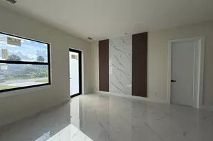 515 Kingsbury Ln, Lehigh Acres, FL 33974 - Photo 3