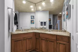 347 N New River Dr E, Fort Lauderdale, FL 33301 - Photo 35