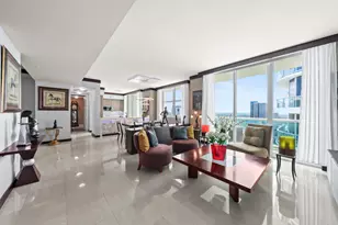 347 N New River Dr E, Fort Lauderdale, FL 33301 - Photo 9
