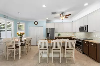 126 Hidden Hollow Drive, Palm Beach Gardens, FL 33418 - Photo 9