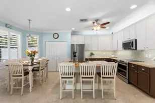 126 Hidden Hollow Dr, Palm Beach Gardens, FL 33418 - Photo 9