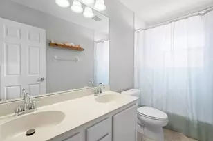 126 Hidden Hollow Dr, Palm Beach Gardens, FL 33418 - Photo 25
