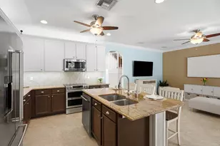 126 Hidden Hollow Dr, Palm Beach Gardens, FL 33418 - Photo 11
