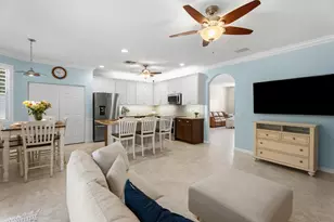 126 Hidden Hollow Dr, Palm Beach Gardens, FL 33418 - Photo 7