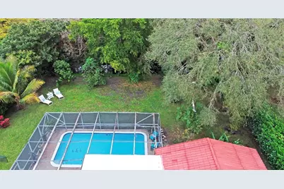 3205 NW 87th Avenue, Coral Springs, FL 33065 - Photo 31