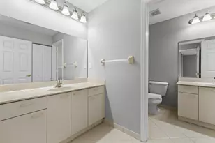 9070 Dupont Pl, Wellington, FL 33414 - Photo 23