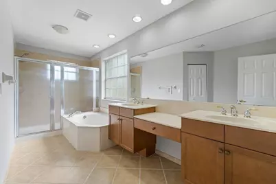 9070 Dupont Place, Wellington, FL 33414 - Photo 17