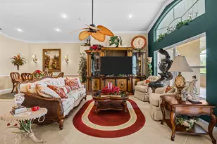 6948 SE Twin Oaks Cir, Stuart, FL 34997 - Photo 9