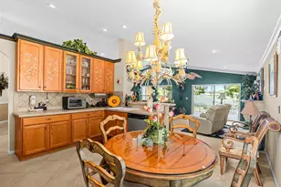 6948 SE Twin Oaks Cir, Stuart, FL 34997 - Photo 15