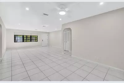 321 SW 30th Terrace, Deerfield Beach, FL 33442 - Photo 11