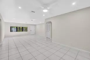 321 SW 30th Terrace, Deerfield Beach, FL 33442 - Photo 11