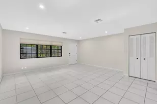 321 SW 30th Terrace, Deerfield Beach, FL 33442 - Photo 5