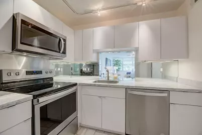 1160 N Federal Highway #215, Fort Lauderdale, FL 33304 - Photo 3