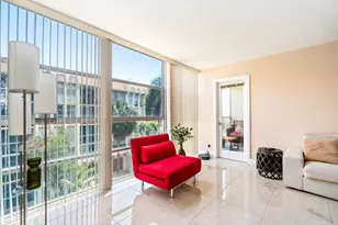 2000 Atlantic Shores Blvd, Hallandale Beach, FL 33009 - Photo 15