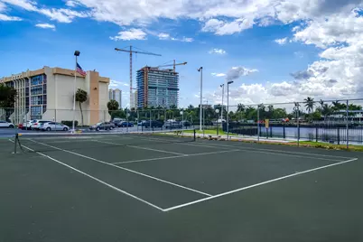 2000 Atlantic Shores Boulevard #410, Hallandale Beach, FL 33009 - Photo 5