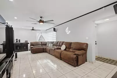 6448 Custer Street, Hollywood, FL 33024 - Photo 13